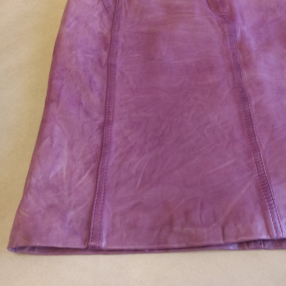 100% Genuine Leather Women's Mini-Skirt Size Medium - Picture 4 of 13